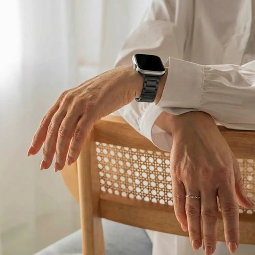 Apple Watch Luxury Metal Strap 'Slim' (Black)