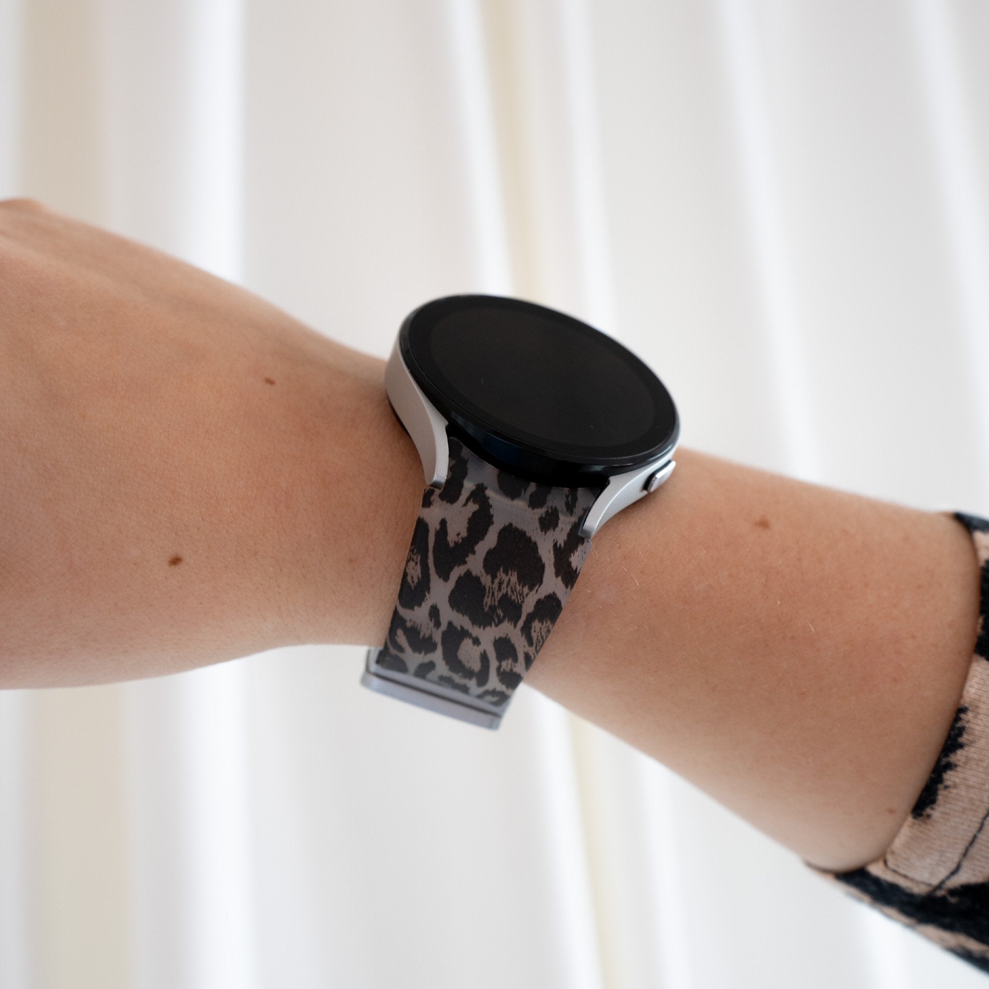Silicone Magnetic Patterned Strap, lifestyle photo