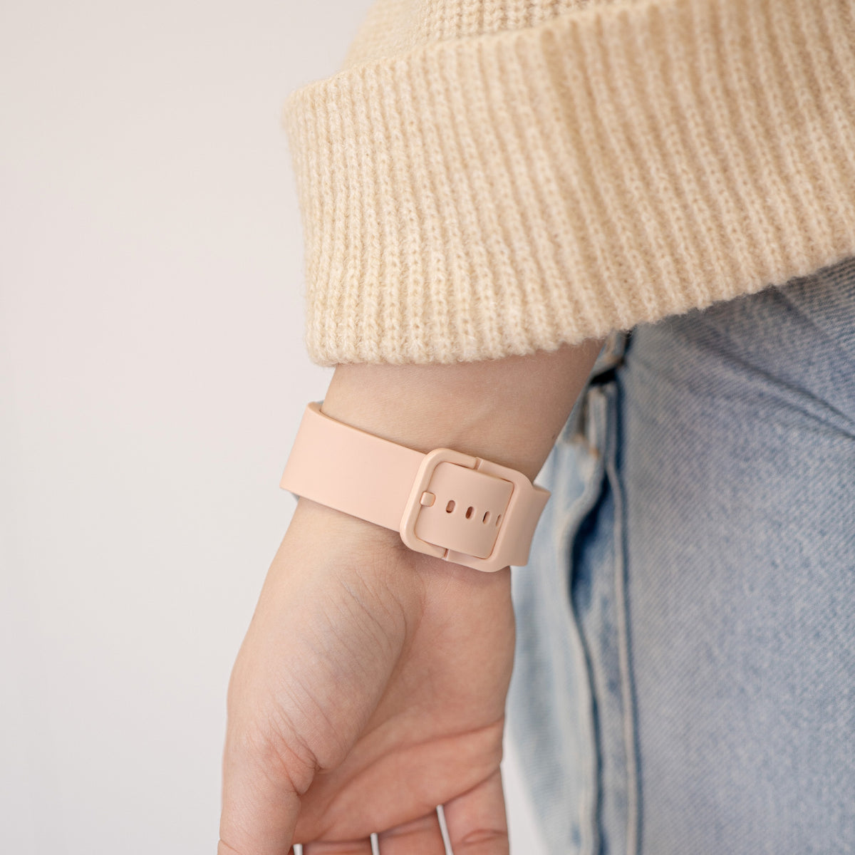 Silicone Strap 'One Push', pink, lifestyle photo