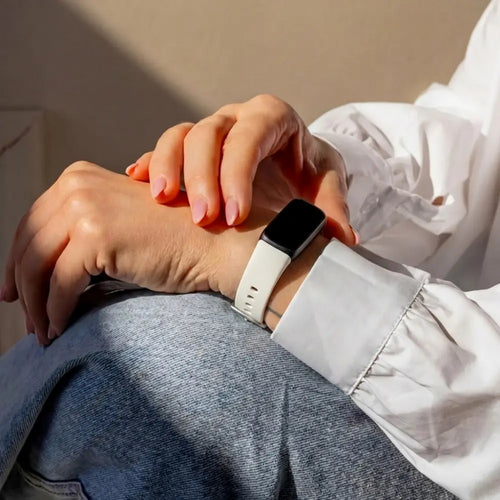 Fitbit Luxe Silicone Strap (White)