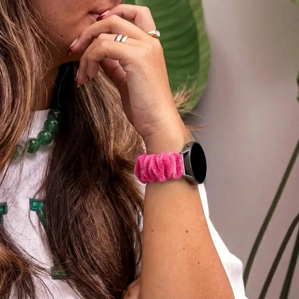 Samsung Galaxy Watch 7 - 40mm Scrunchie Strap (Pink)
