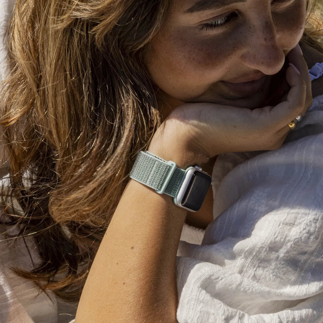 xoxo Wildhearts Apple Watch Nylonarmband (Mintgrün)