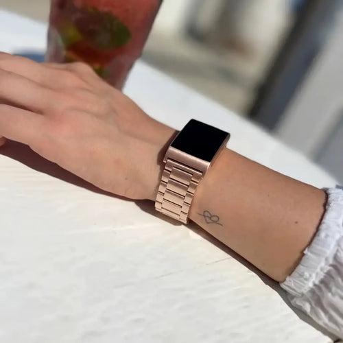 Steel Strap, rose gold, lifestyle photo