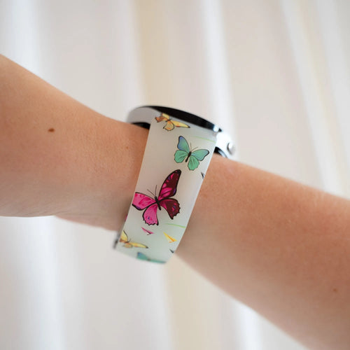 Silicone Magnetic Patterned Strap, lifestyle photo