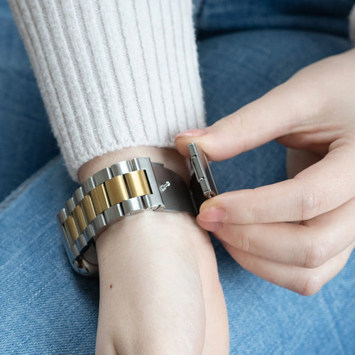 Steel Strap, silver/gold, lifestyle photo