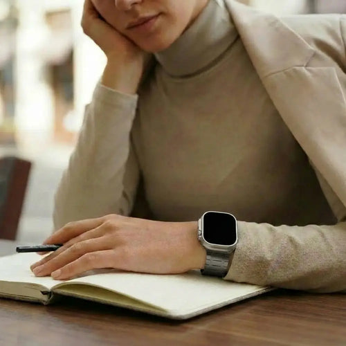 Apple Watch Premium Magnetic Steel Strap (Titanium Grey)
