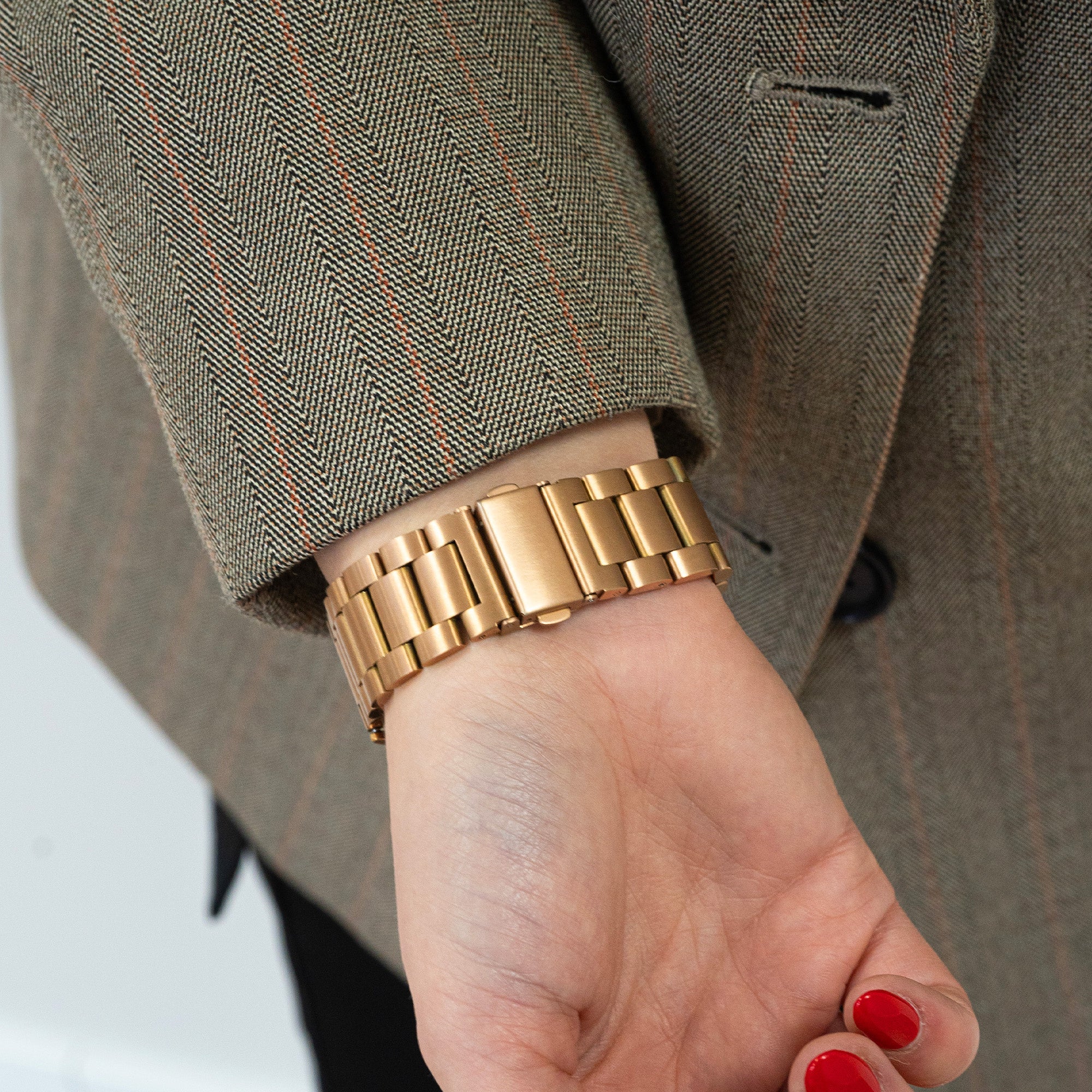 Steel Strap 'One Push', lifestyle photo