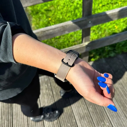 Polar Grit X Nylonarmband mit Schnallenverschluss (Khaki)