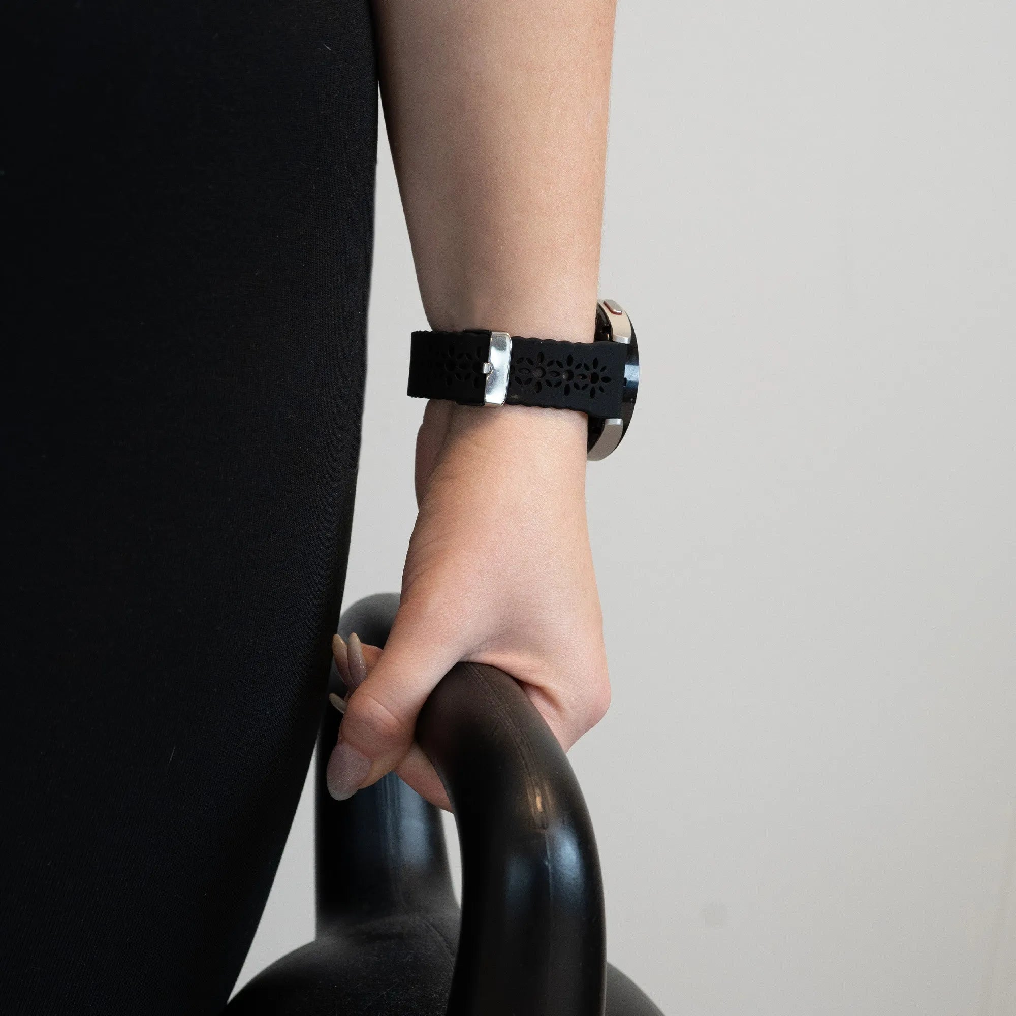 Bandz Oozoo Smartwatch 20mm Patterned Silicone Strap (Black)