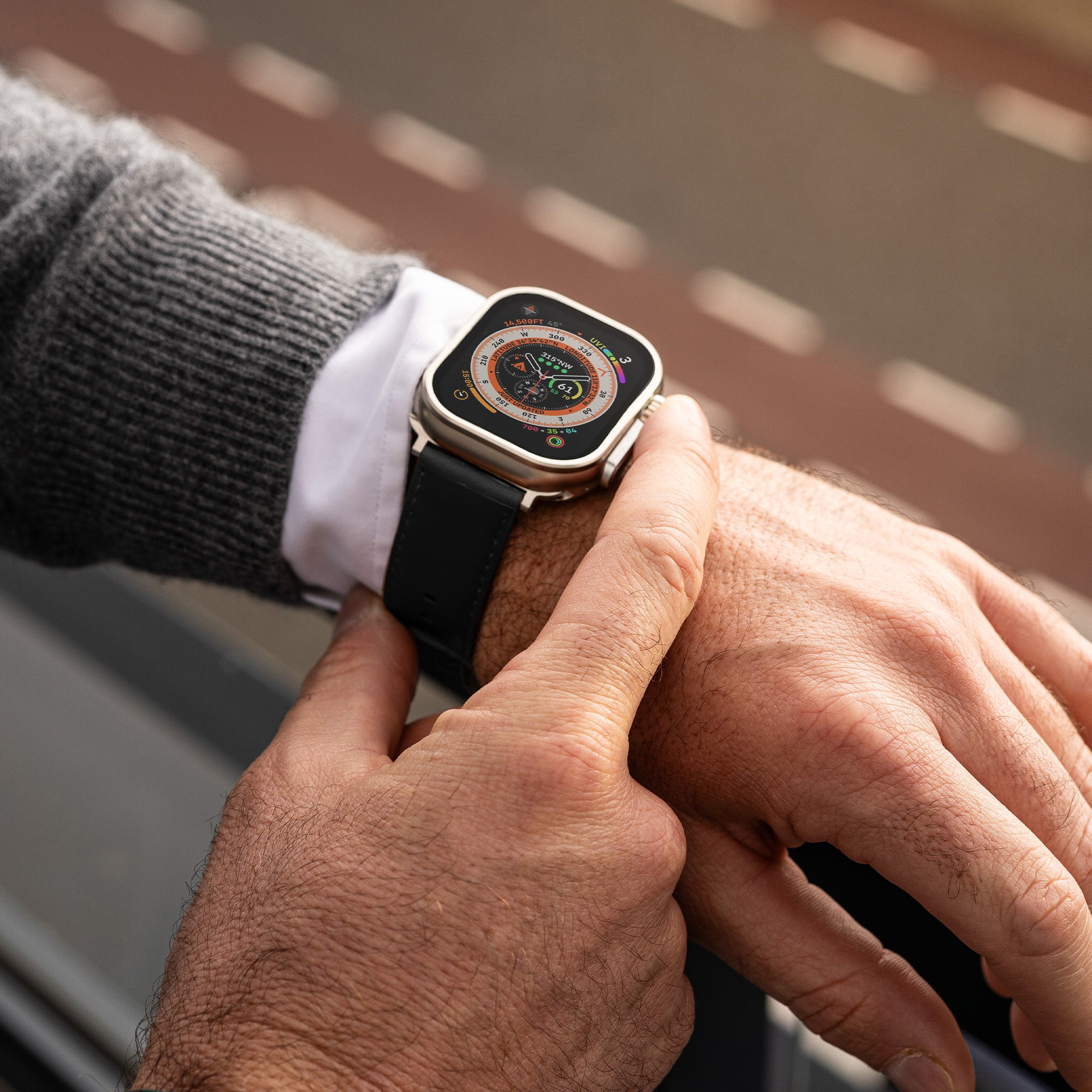 Bandz Apple Watch Ultra Lederarmband 'Classic' (Schwarz)