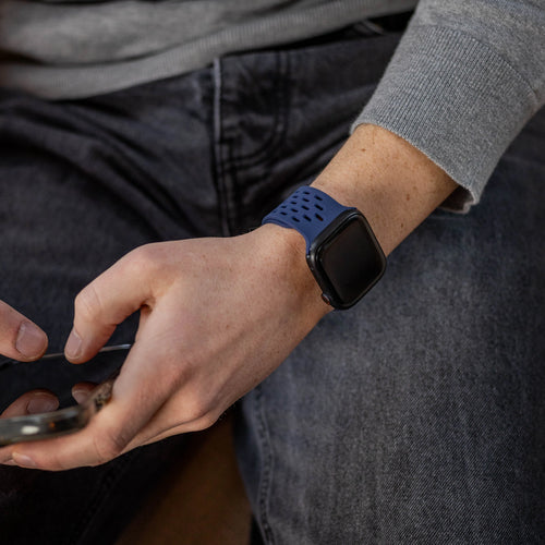 Silicone Strap 'Air' P-Buckle, dark blue, lifestyle photo