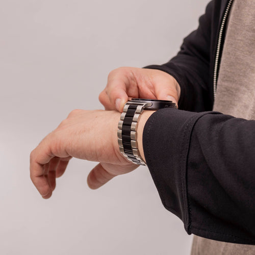 Bandz Samsung Galaxy Watch 8 Classic Stahlarmband 'Classic' (Silber/Schwarz)