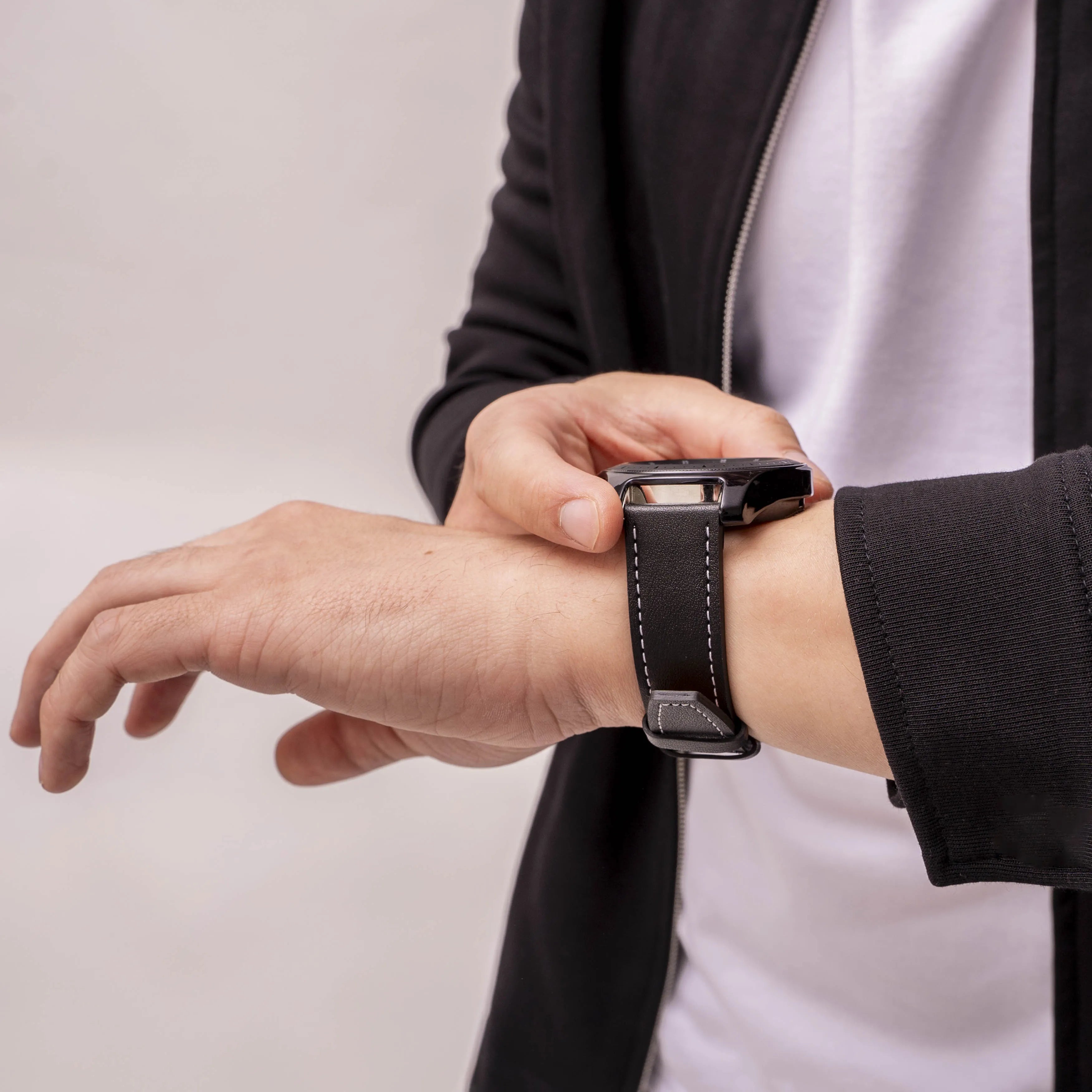 OnePlus Watch 3 'One Push' Leder-Armband (schwarz)