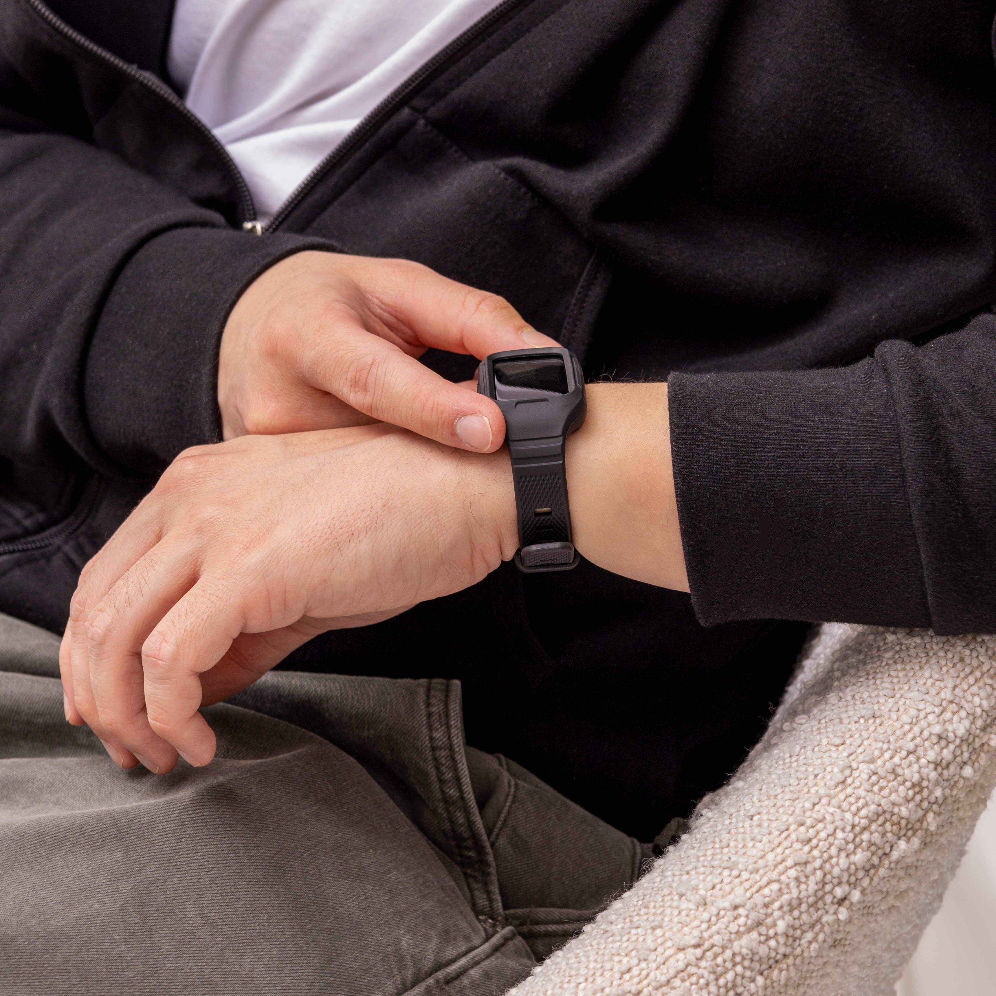 Huawei Band 8 TPU-Armband mit Rahmen (Schwarz)