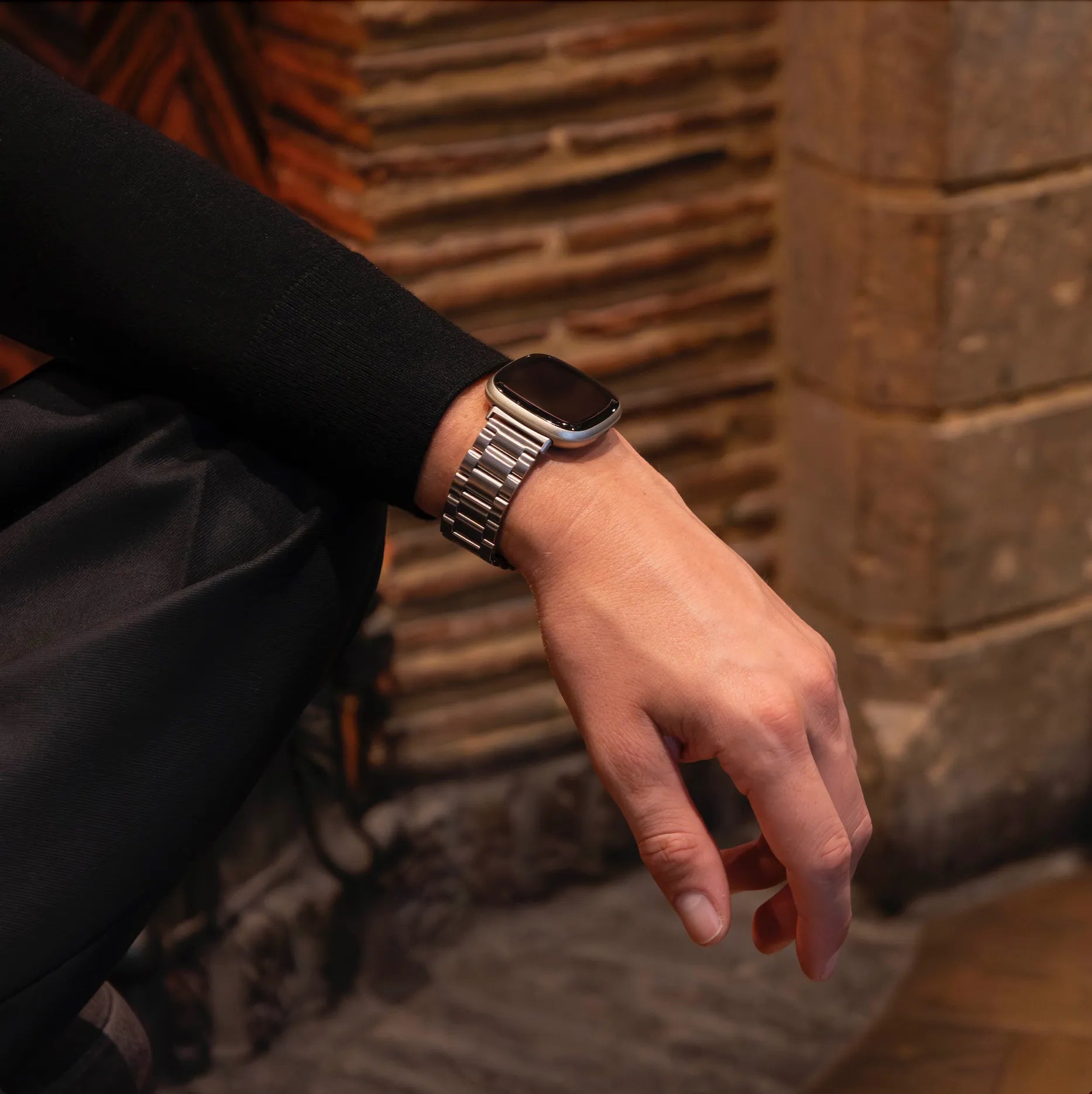 Fitbit Versa 4 Stahlarmband (Silber)