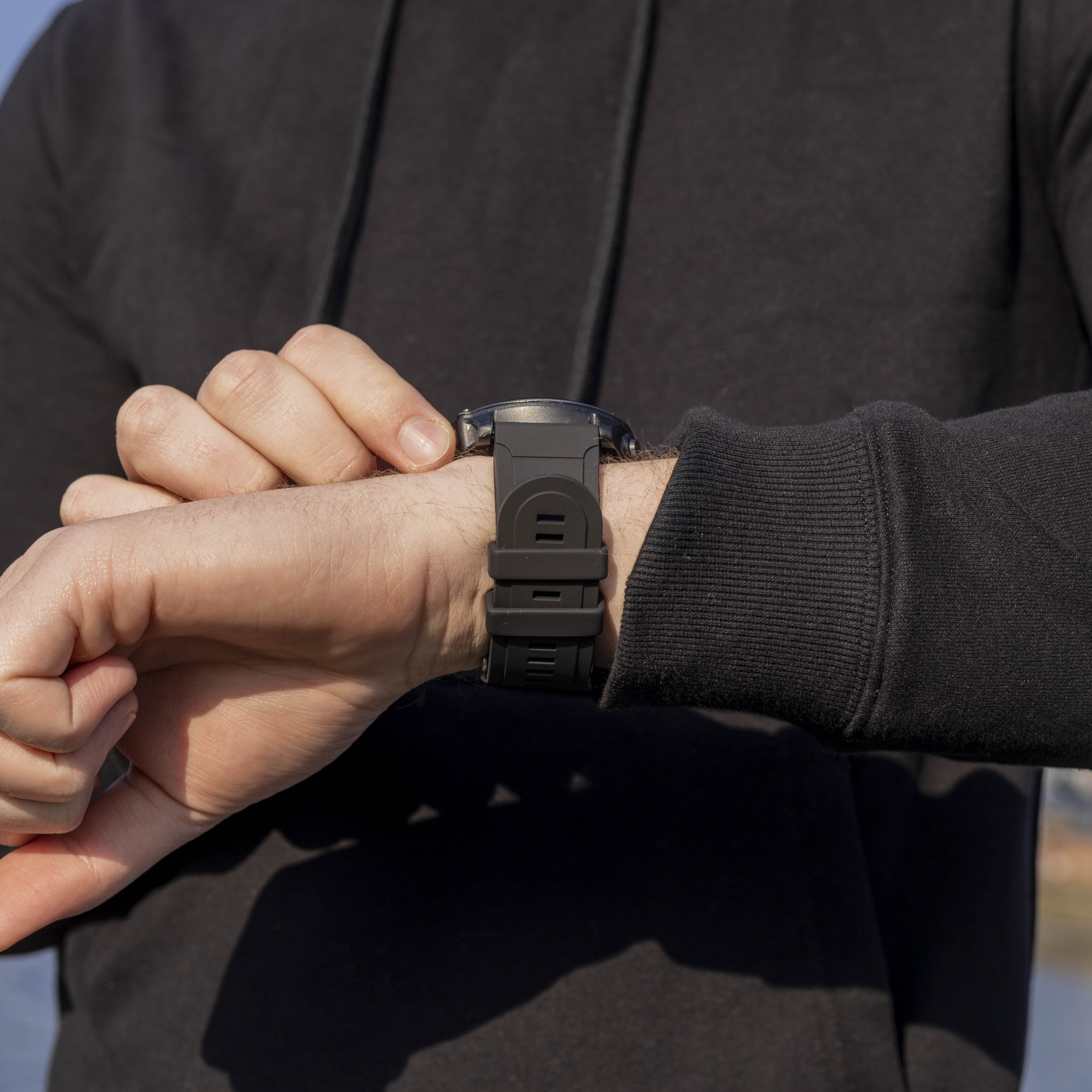 Garmin Fenix 5x/6x glänzendes Silikonarmband (Schwarz)