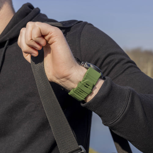 Bandz Garmin Tactix 7 Pro Silikonarmband mit Schnalle (Dunkelgrün)