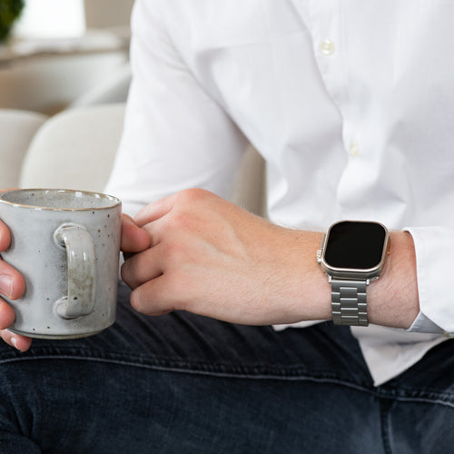 Apple Watch Ultra Stahlarmband (Titan)