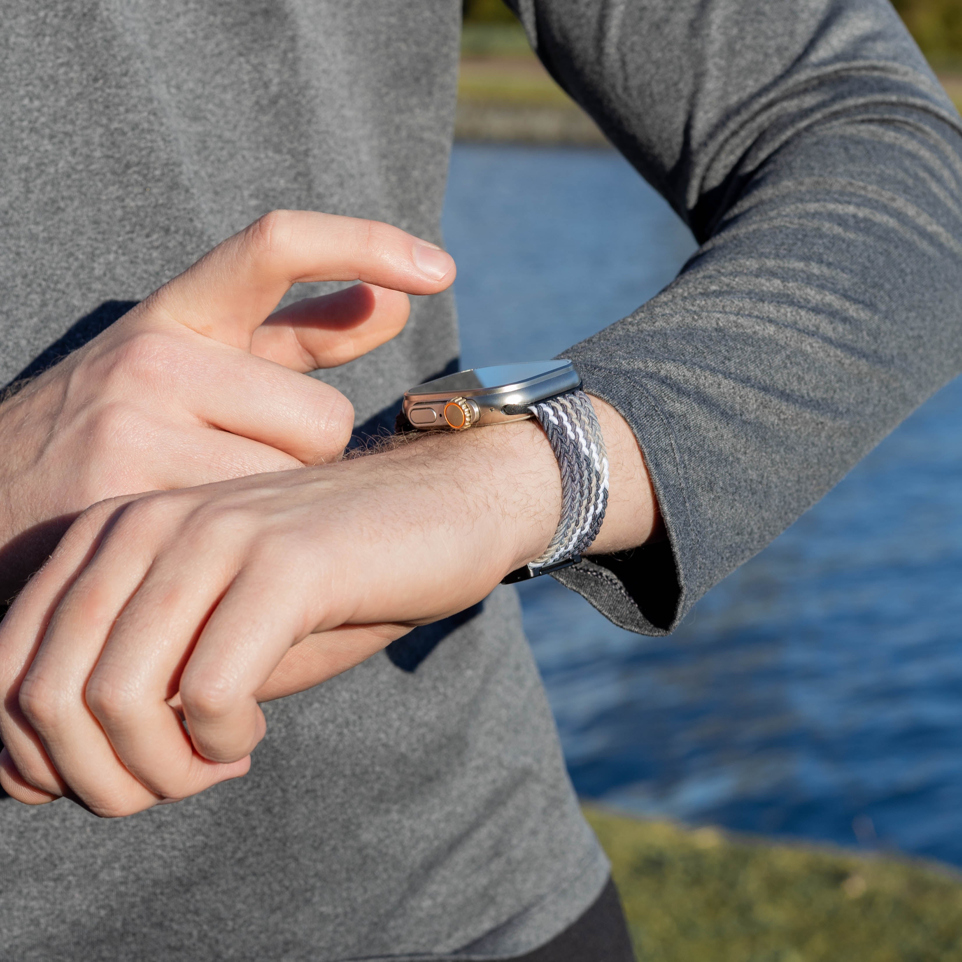 Bandz Apple Watch Ultra Geflochtenes Armband mit P-Schnalle (Mandala Schwarz)
