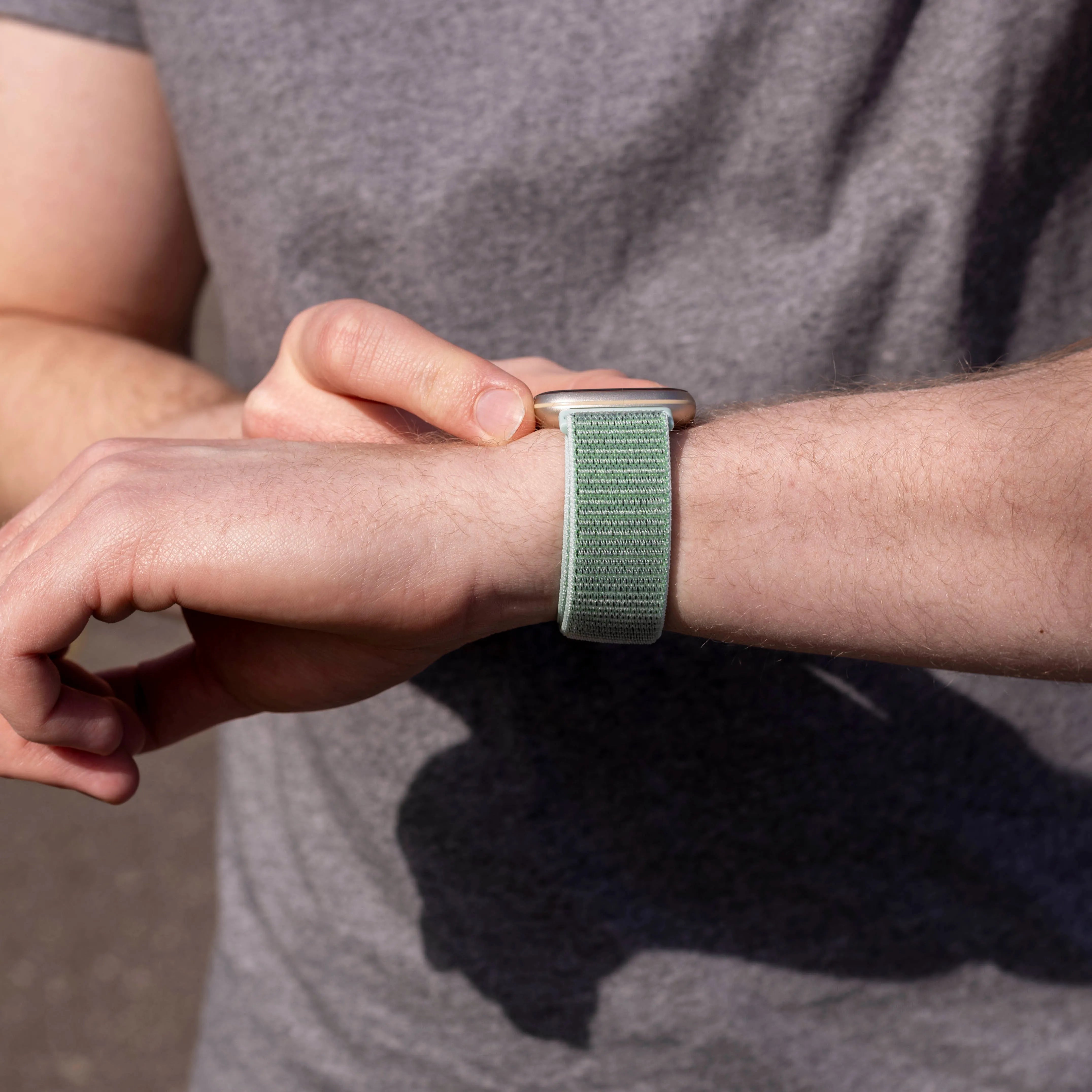 Fitbit Versa 3 Nylon Strap (Mint Green)