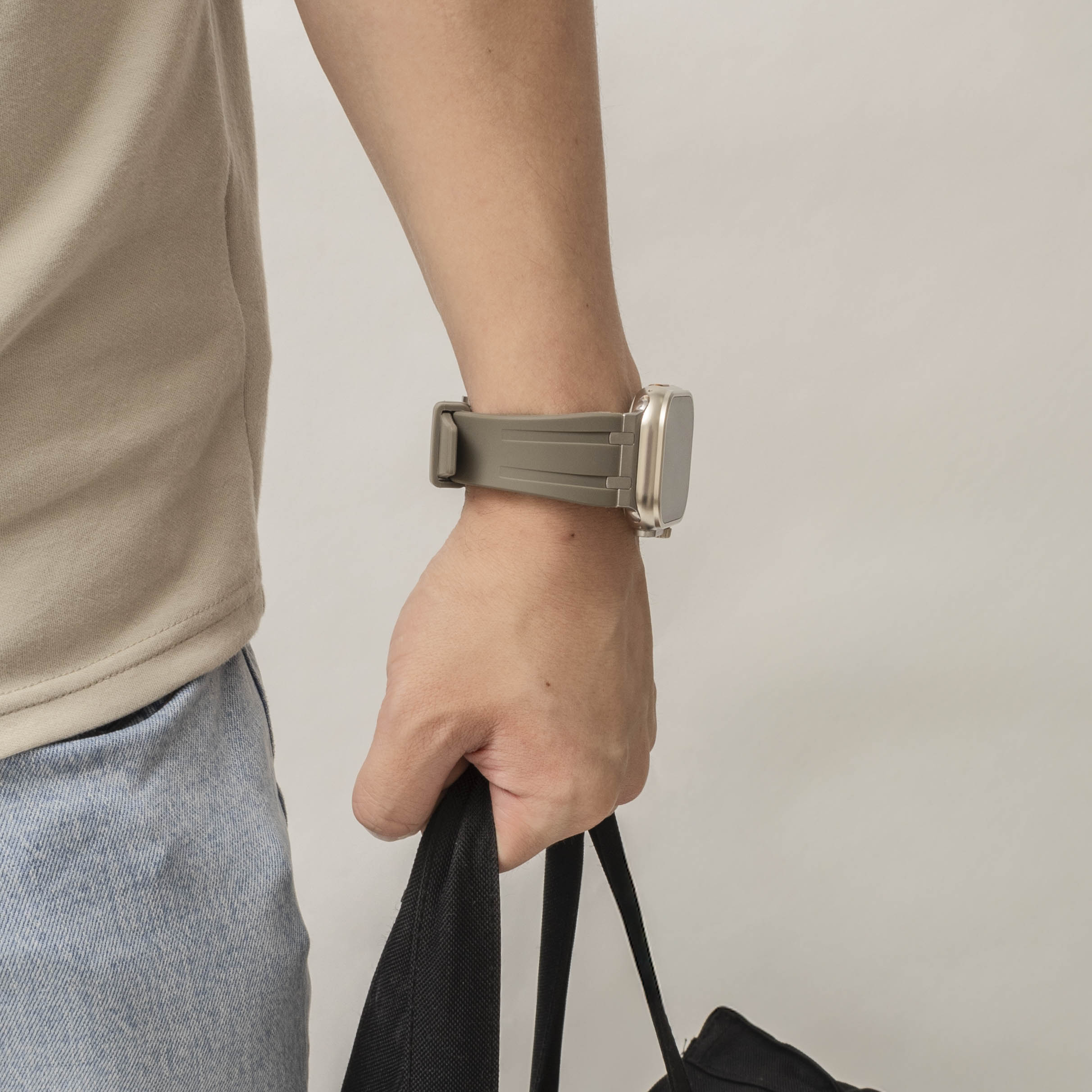 Bandz Apple Watch Ultra Silikonarmband Luxus Liquid (Braun mit Silber)