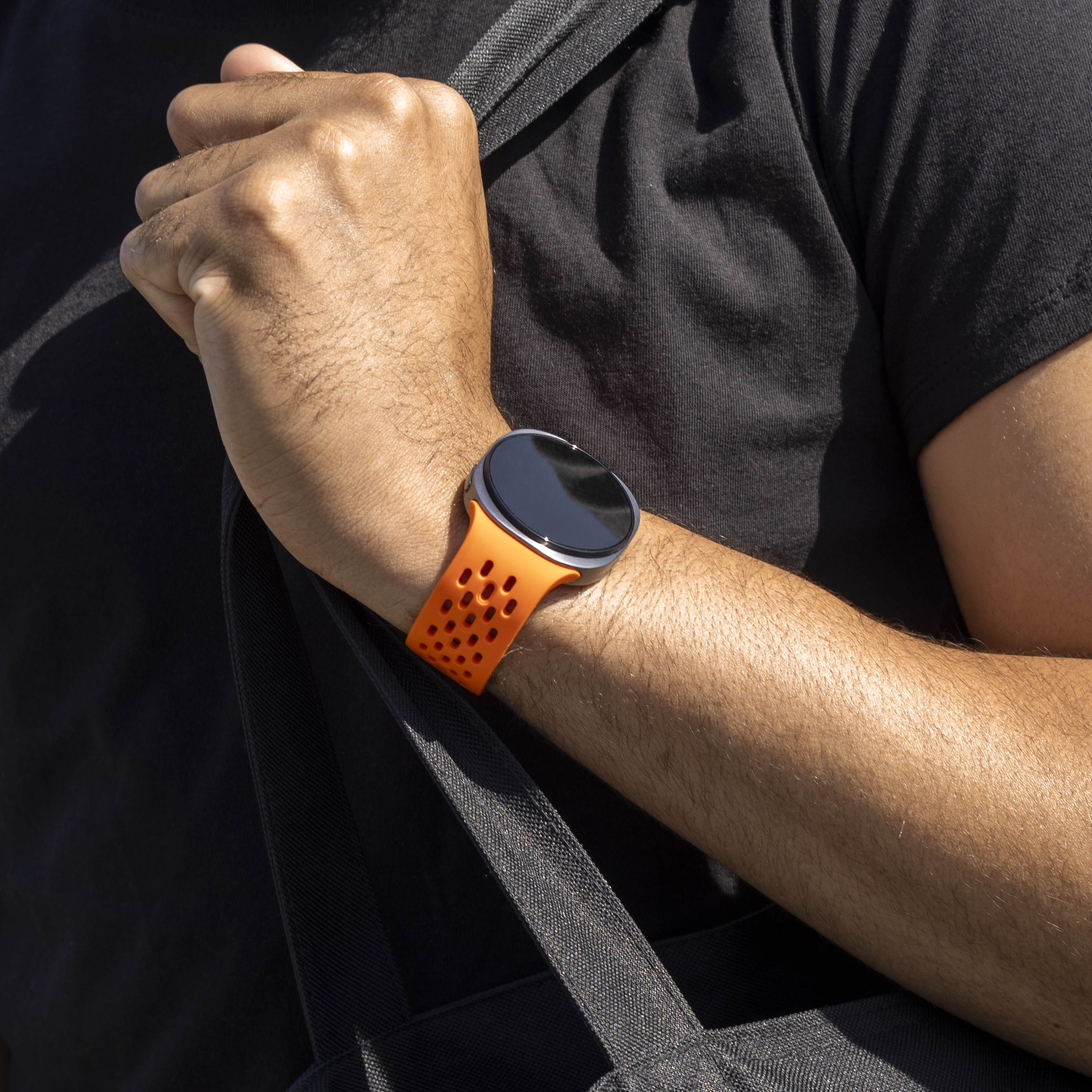 Samsung Galaxy Watch 8 - 44mm Silikonarmband mit Löchern (Orange)