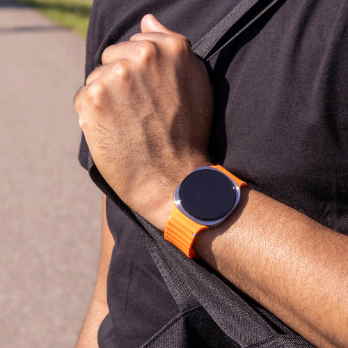 Samsung Galaxy Watch 8 - 44mm Wave Silikonarmband (Orange)