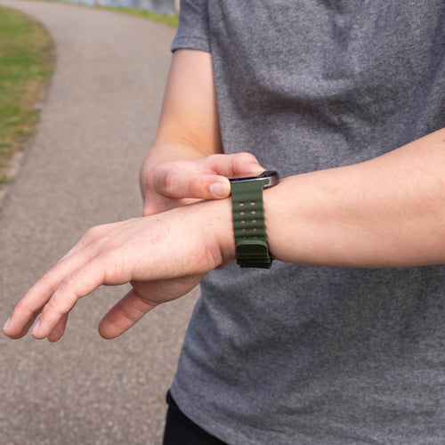 Samsung Galaxy Watch 8 - 44mm Ocean Armband (Olivgrün)