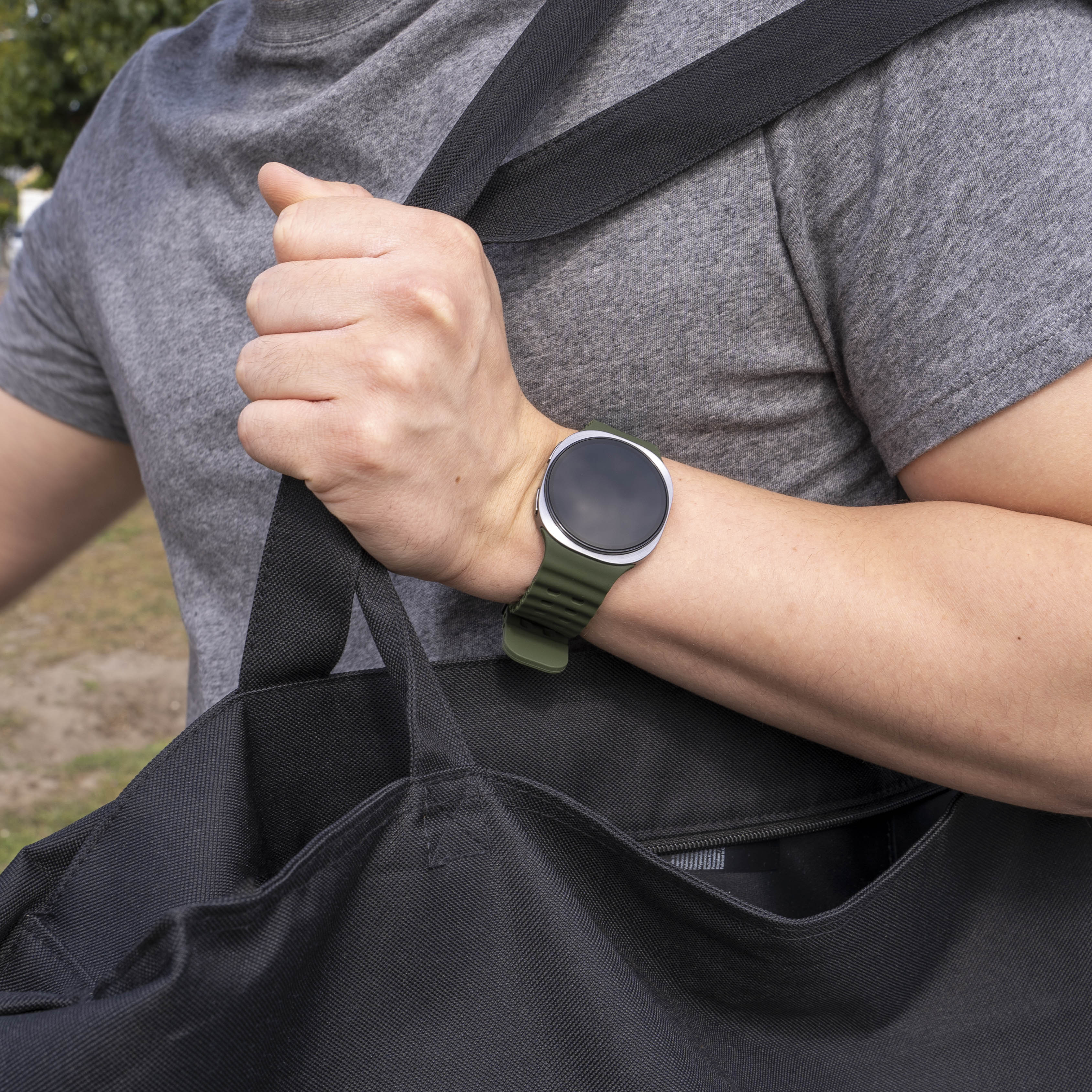 Samsung Galaxy Watch 8 - 44mm Ocean Armband (Olivgrün)