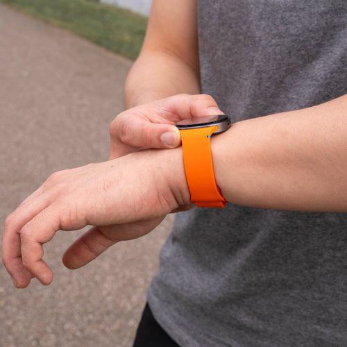Samsung Galaxy Watch 8 - 44mm Silikonarmband (Orange)