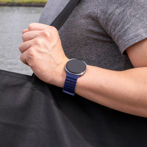 Samsung Galaxy Watch 8 - 44mm Ocean Armband (Dunkel Blau)