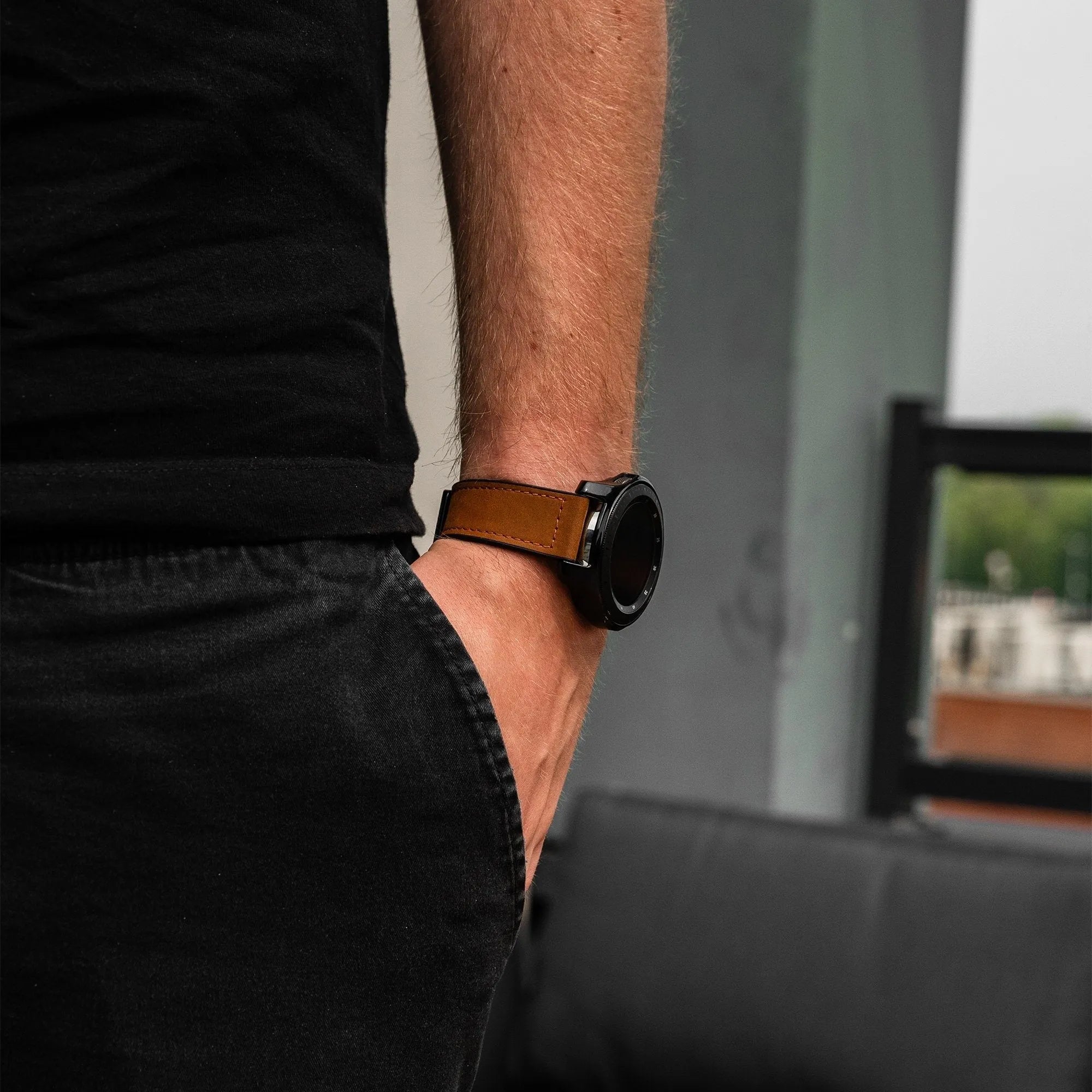 D-Buckle Leather Strap, brown, lifestyle photo