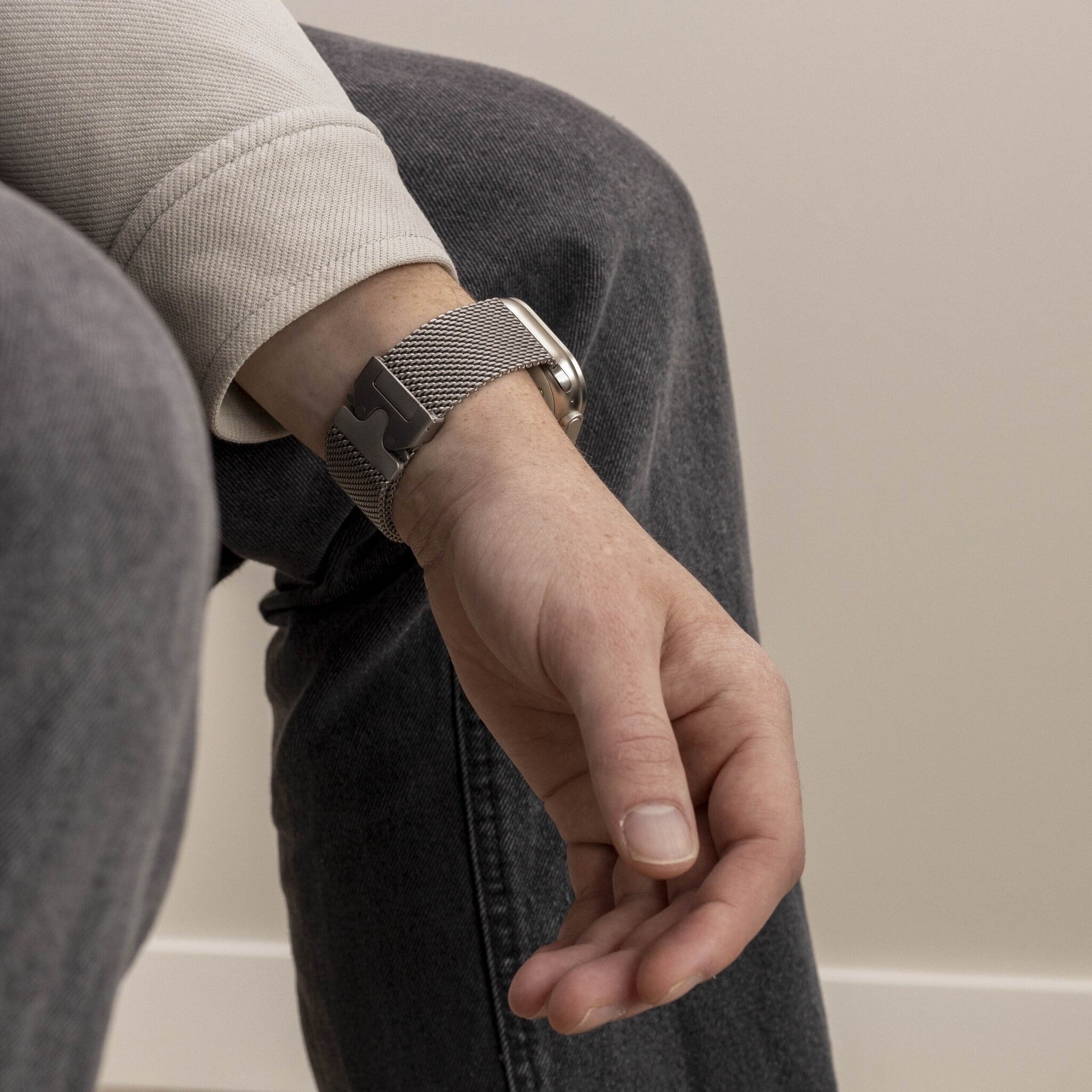 Apple Watch Ultra Titan Milanese Armband (Titan)