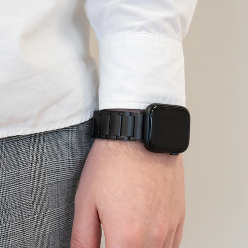 Bandz Apple Watch Ultra Titanarmband 'Classic' (Schwarz)