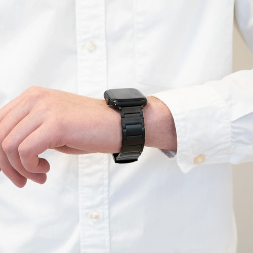 Bandz Apple Watch Ultra Titanarmband 'Classic' (Schwarz)