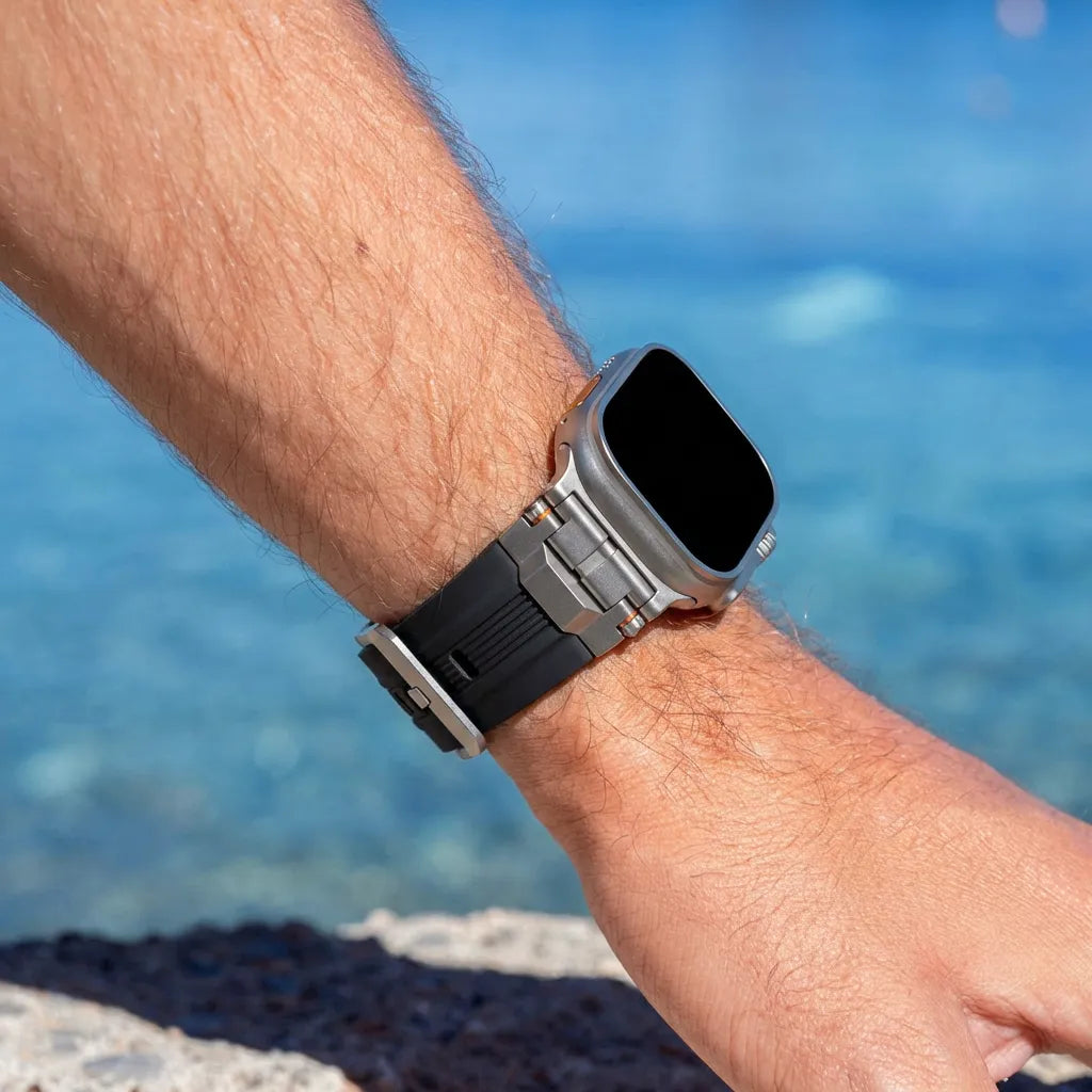 Bandz Apple Watch Armband aus Flüssigsilikon 'Explorer' (Schwarz mit Titan)