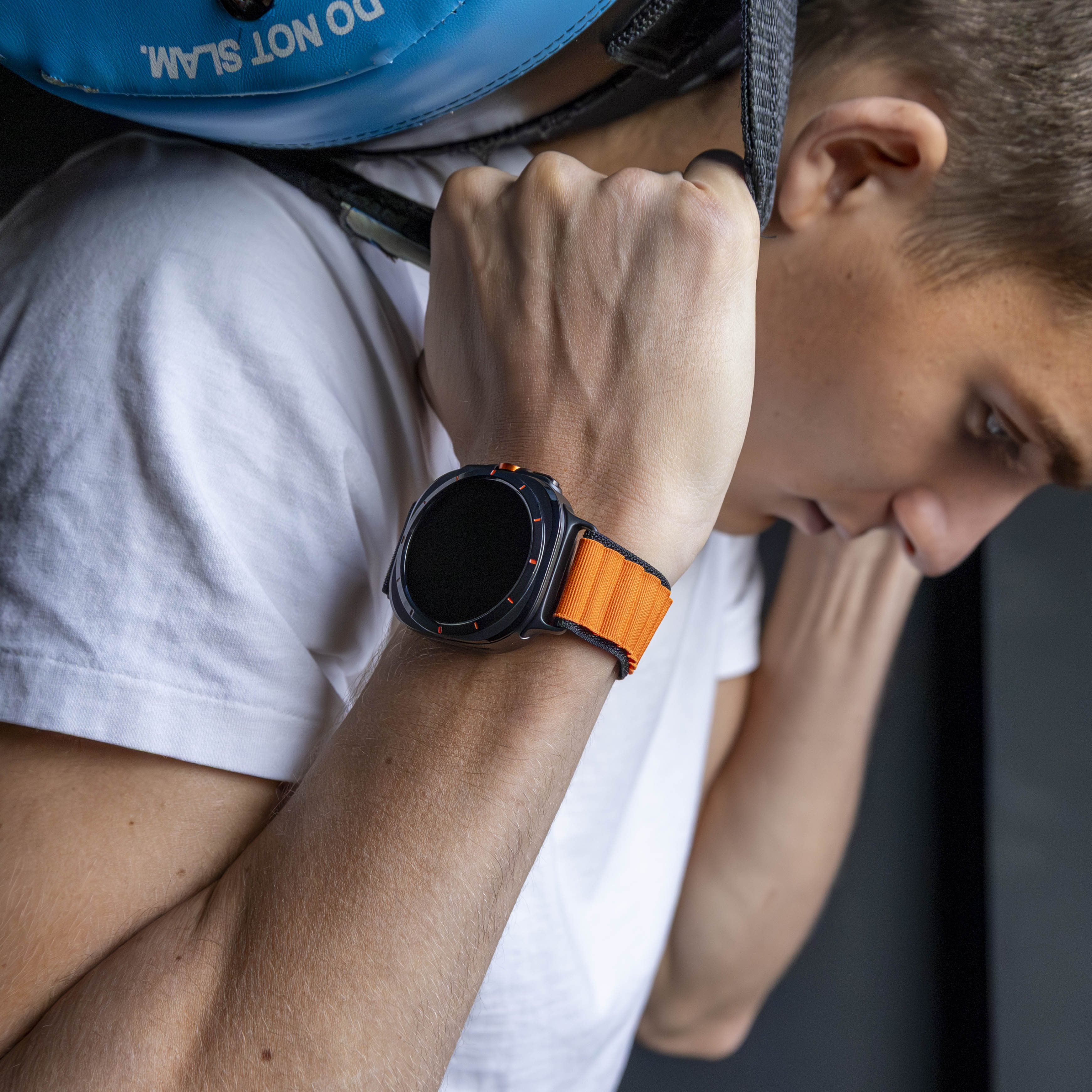 Samsung Galaxy Watch Ultra 2 Alpine Nylon Armband (Schwarz/Orange)