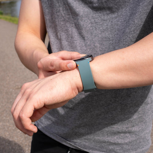 Samsung Galaxy Watch 9 - 44mm Silikonarmband (Viridiangrün)