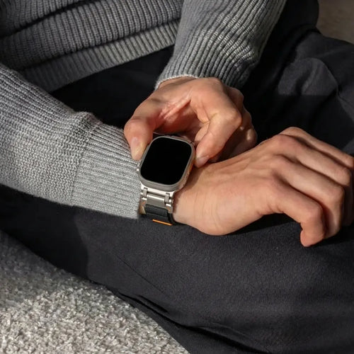 Apple Watch 'Explorer' Polyester Strap (Black with Titanium)