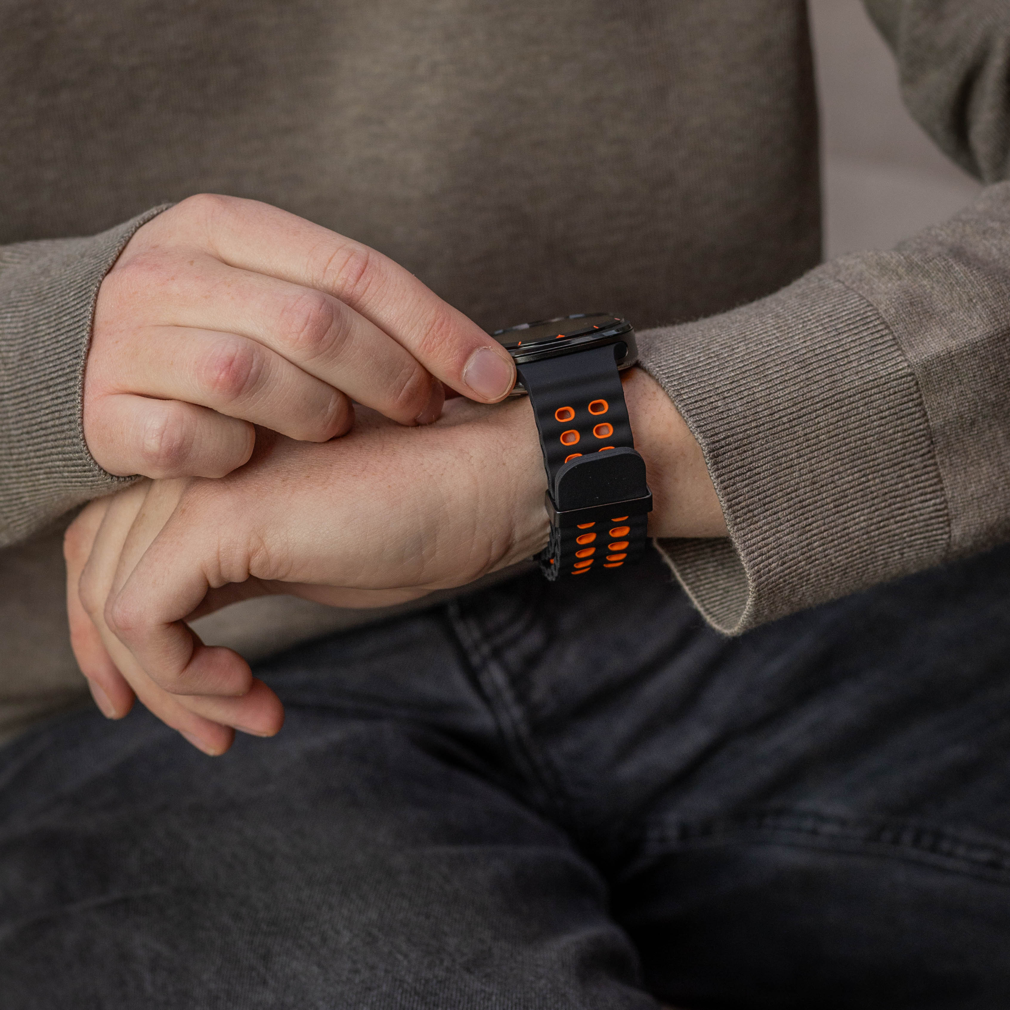 Samsung Galaxy Watch Ultra 2 Wave Silikonarmband Duo (Schwarz/Orange)