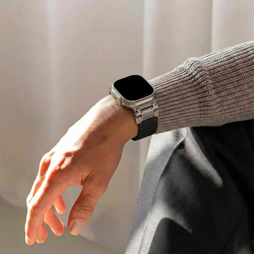 Apple Watch Ultra Polyester Explorer Armband (Schwarz mit Titan)