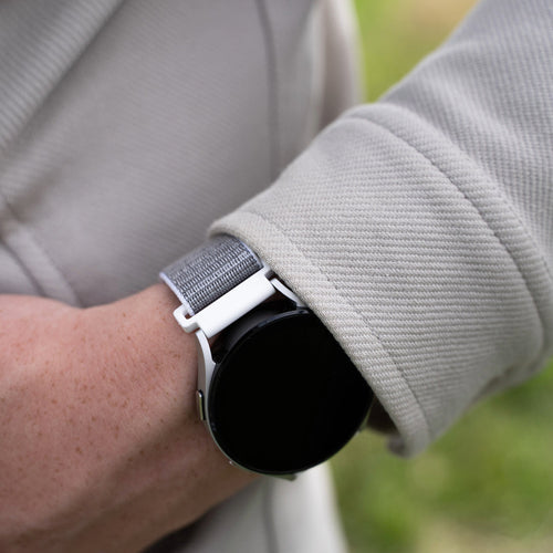 Withings ScanWatch Nova Nylonarmband (MuscheWeiß)