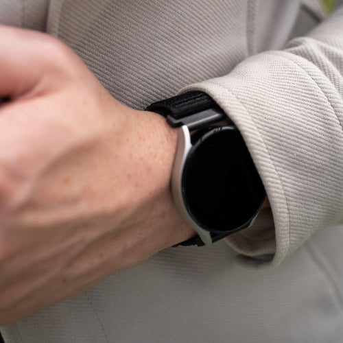 Withings ScanWatch Nova Nylonarmband (Schwarz)