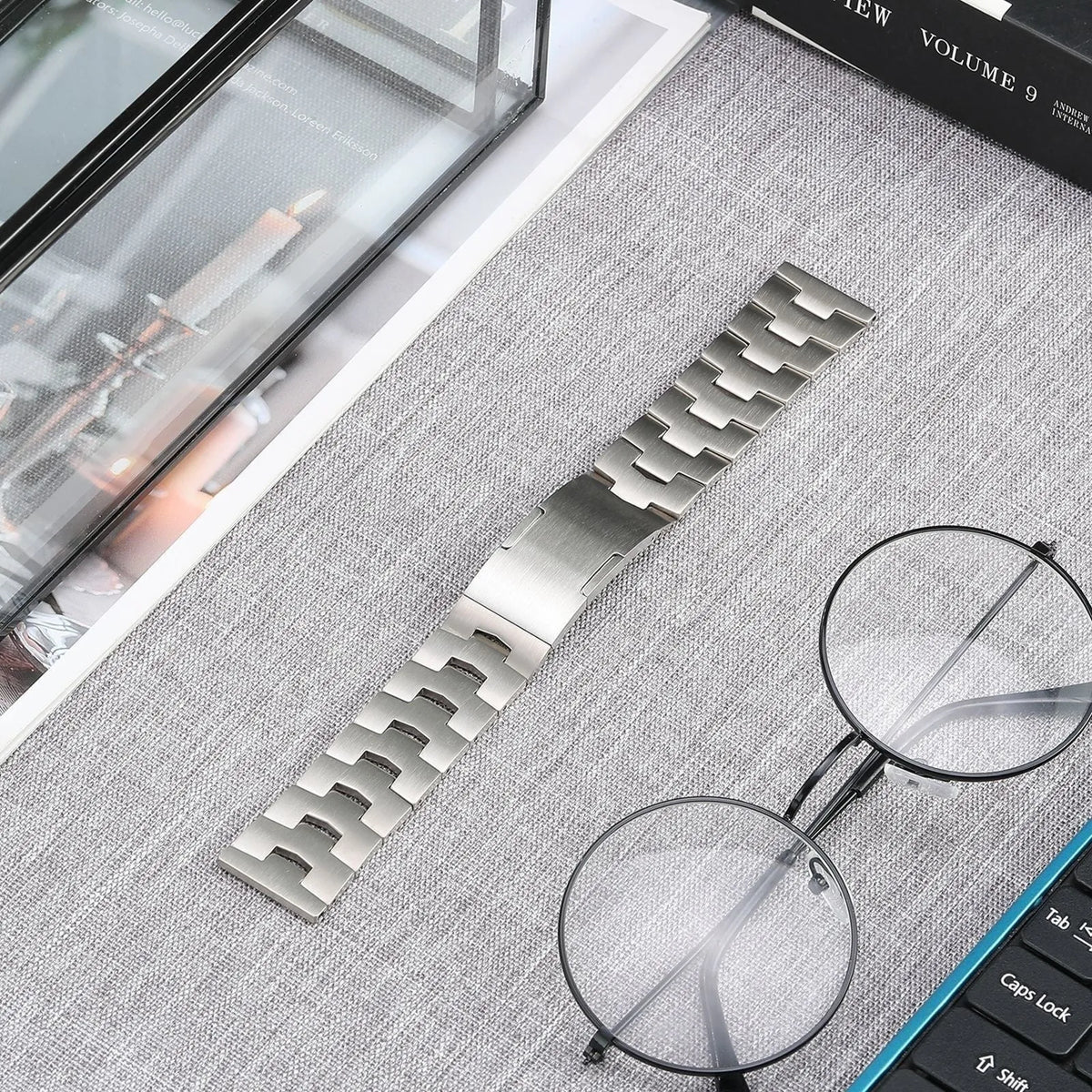 Titanium Grain Strap (Flat Clasp), silver, lifestyle photo