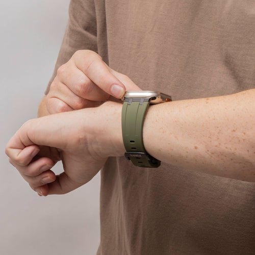Bandz Apple Watch Ultra Silikonarmband Luxus Liquid (Grün mit Schwarz)