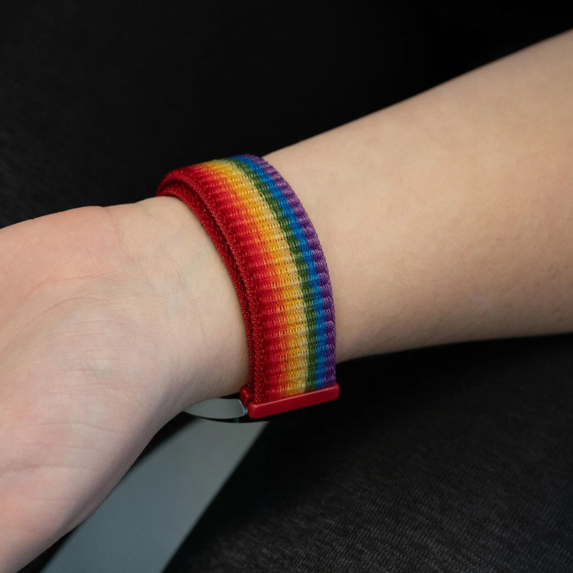Bandz Polar Pacer Nylon Loop-Armband (Regenbogen)