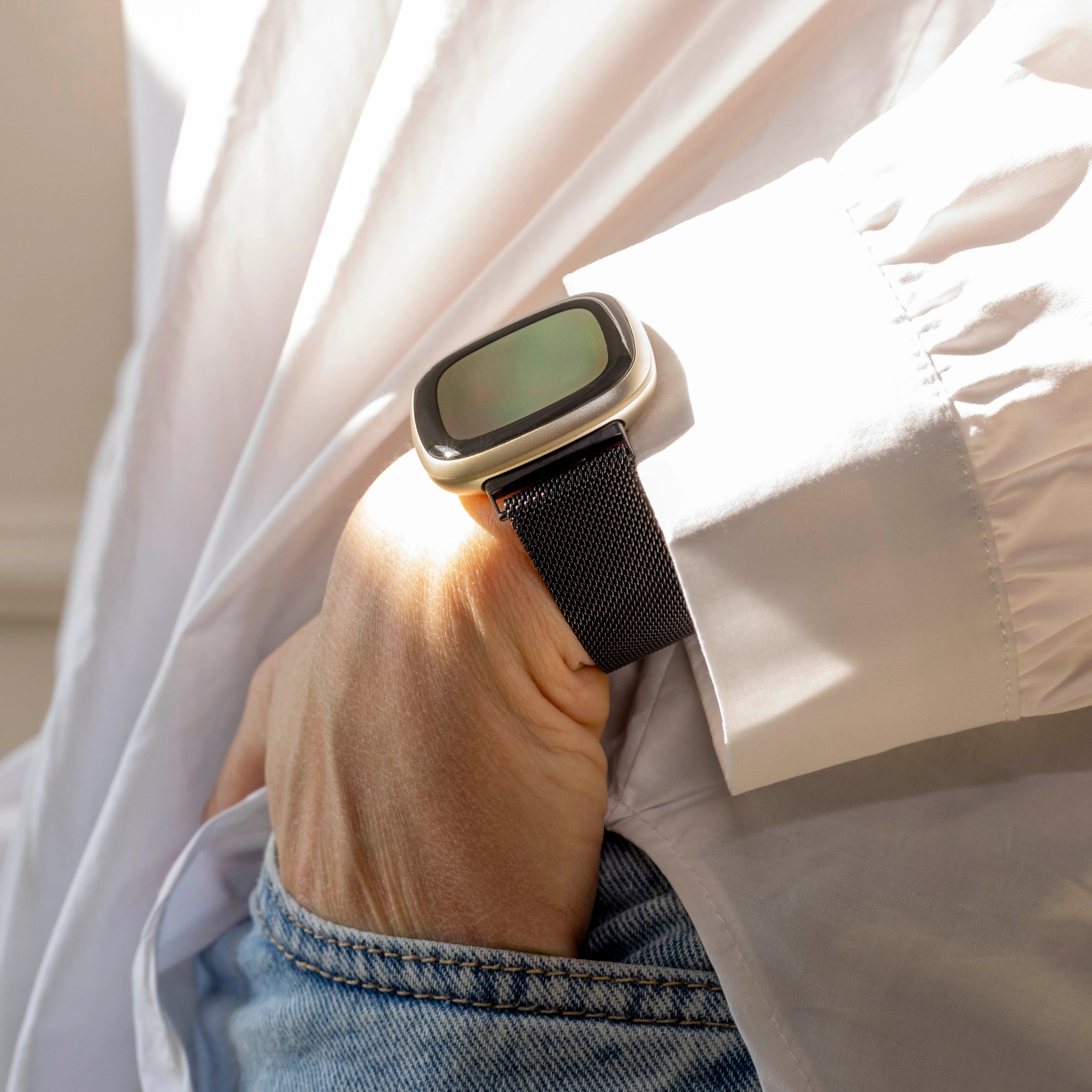 Fitbit Sense 2 Milanese-Armband (Schwarz)