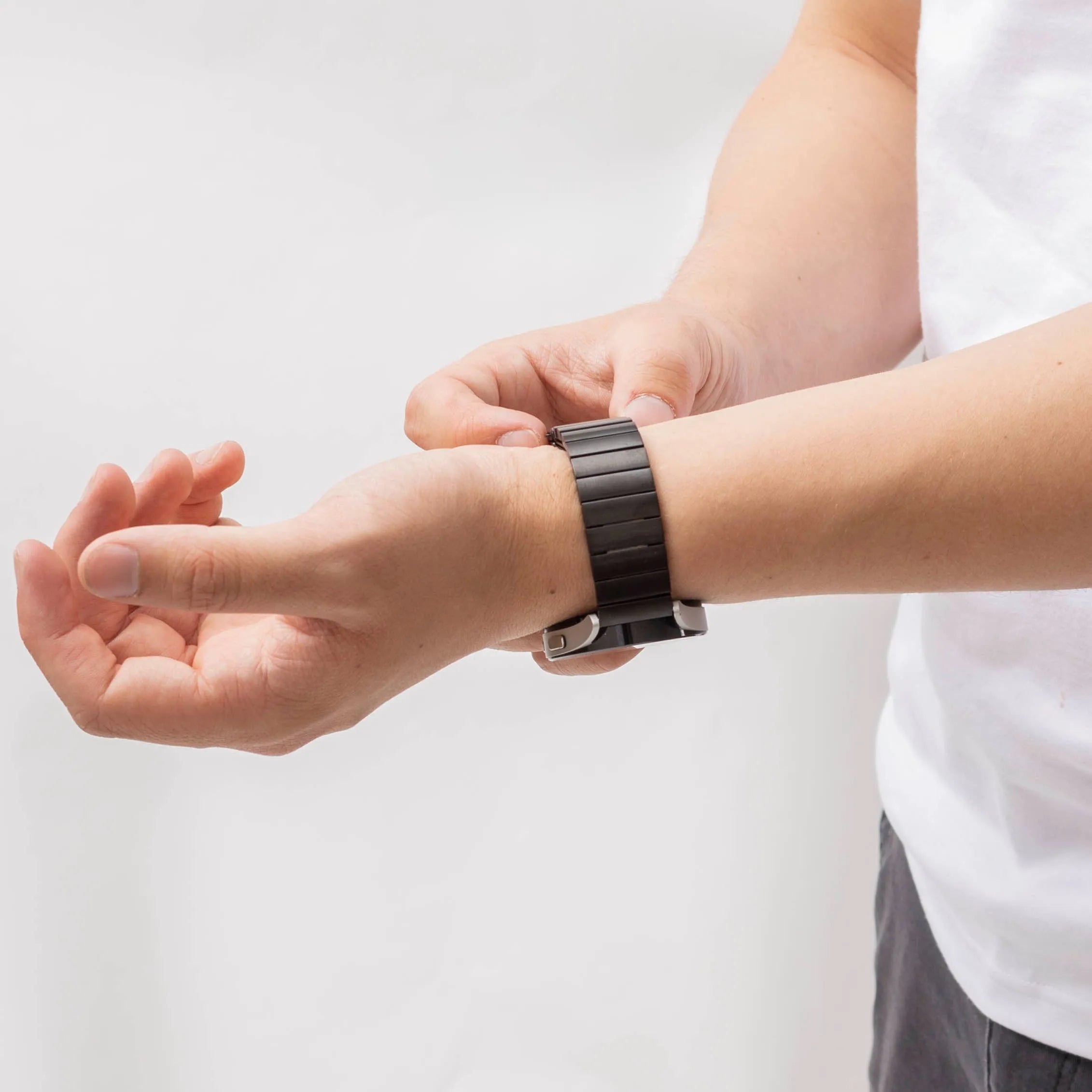 Polar Ignite 3 Metallarmband (Schwarz)