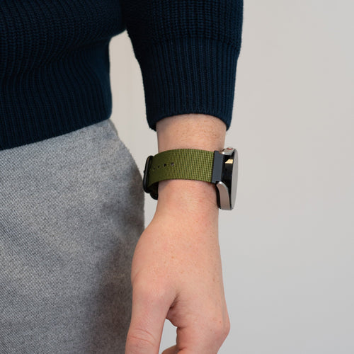 Bandz Garmin Forerunner 165 Nylonarmband mit Dornschließe (Grün)