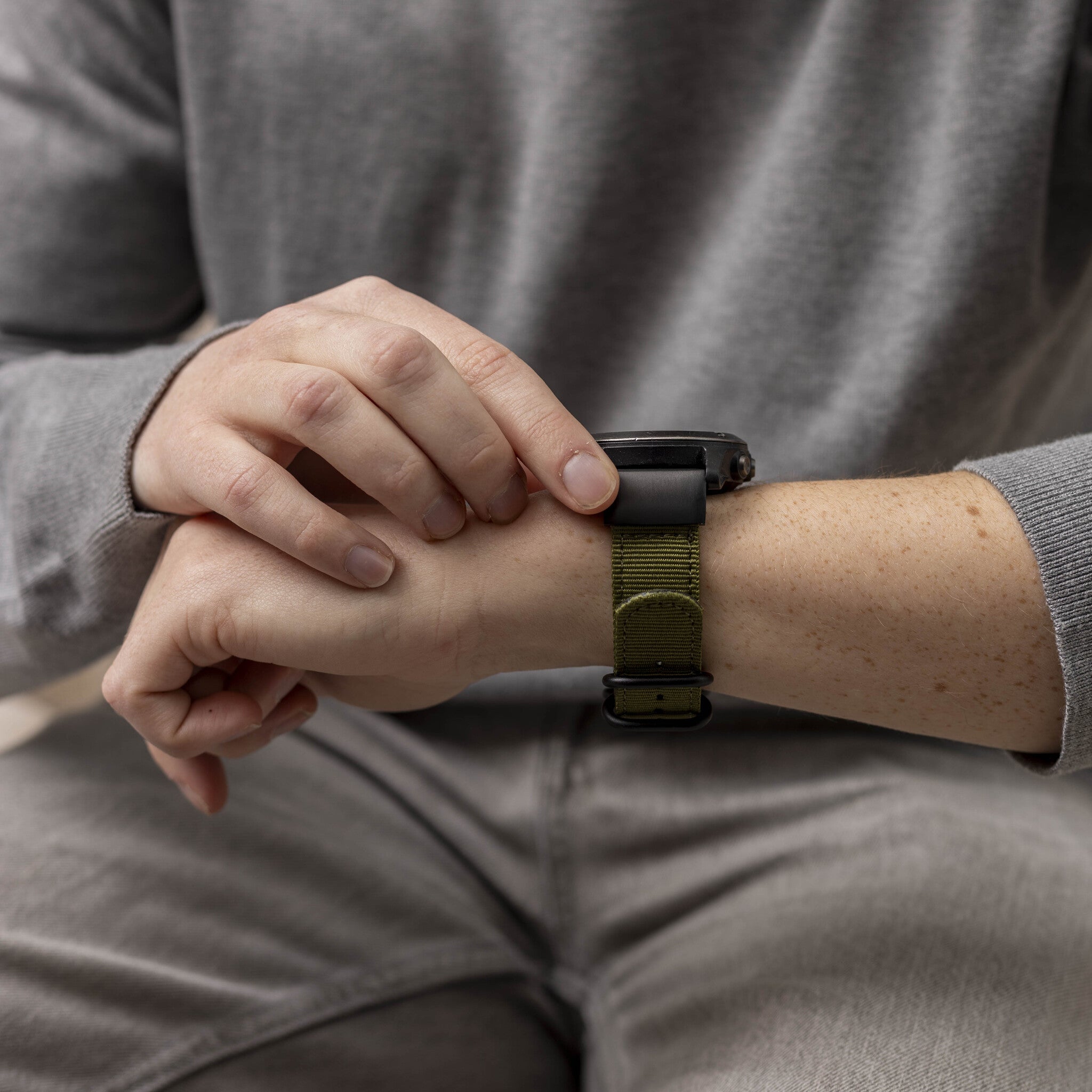 Garmin Fenix 5x/6x Nylon Strap with Buckle (Green)